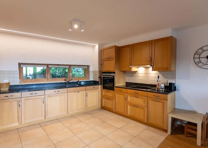 The Klouds By Luxury *